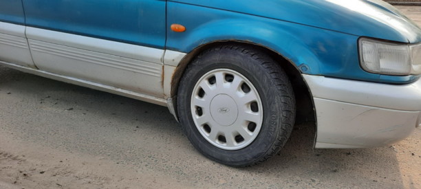 Mitsubishi Space Runner I, 1996 г.