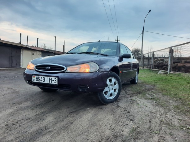 Ford Mondeo II, 1996 г.
