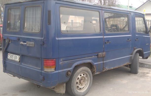 Mercedes-Benz MB100, 1990 г.