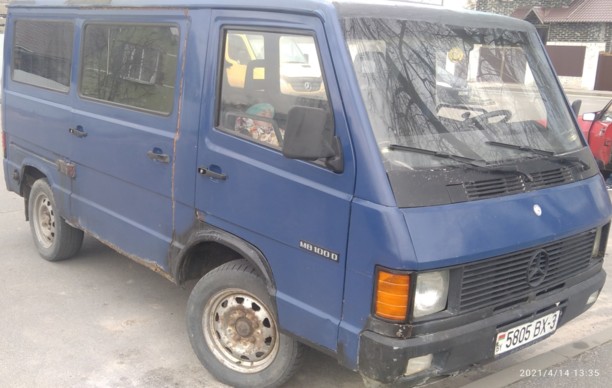 Mercedes-Benz MB100, 1990 г.