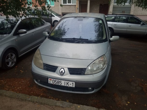 Renault Grand Scenic II, 7 мест, 2004 г.