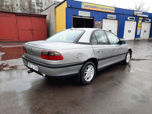 Opel Omega B, 1995 г.