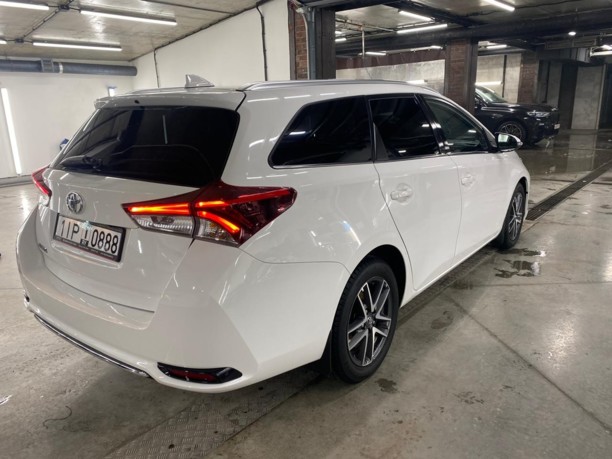 Toyota Auris II (E180) · Рестайлинг, 2018 г.