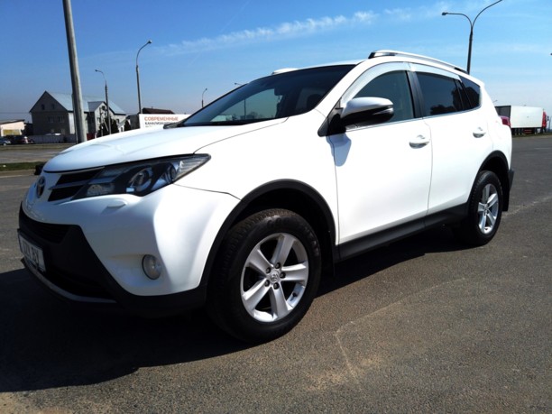 Toyota RAV4 IV (XA40), 5 мест, 2013 г.