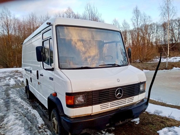 Mercedes Т2 407D - 814D 508D, 1995 г.