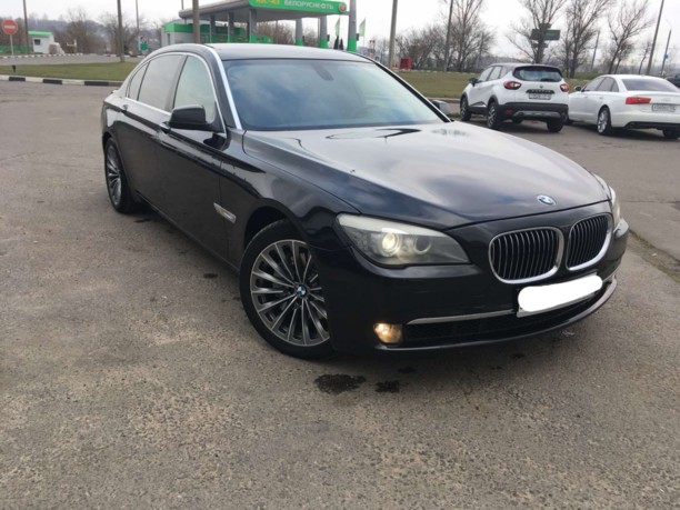BMW 7 серия F02 (Long), 2012 г.