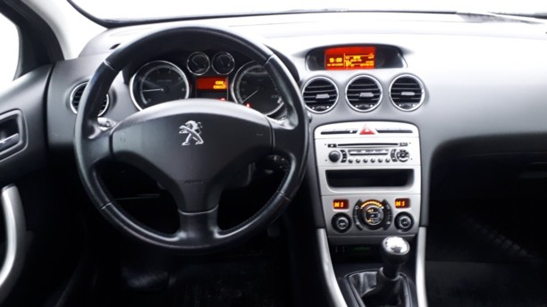 Peugeot 308 T7 · Рестайлинг, 2012 г.