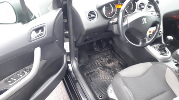 Peugeot 308 T7 · Рестайлинг, 2012 г.
