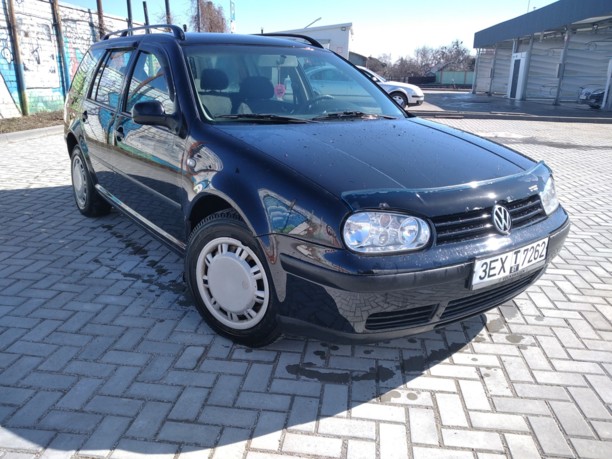 Volkswagen Golf IV, 2001 г.