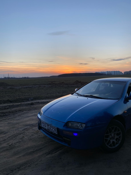 Mazda 323F, 1997 г.