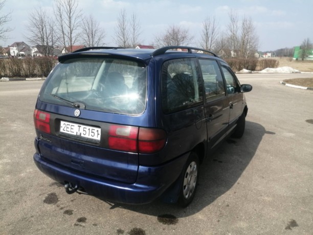 Volkswagen Sharan I, 7 мест, 1997 г.