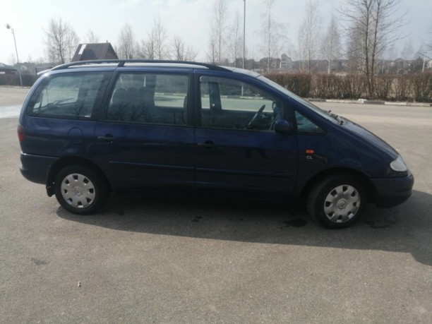 Volkswagen Sharan I, 7 мест, 1997 г.