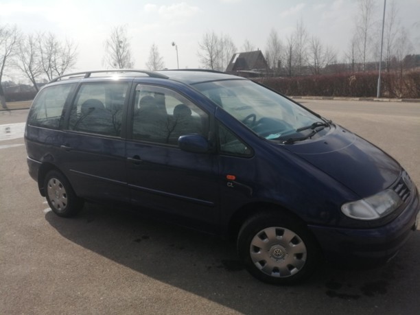 Volkswagen Sharan I, 7 мест, 1997 г.