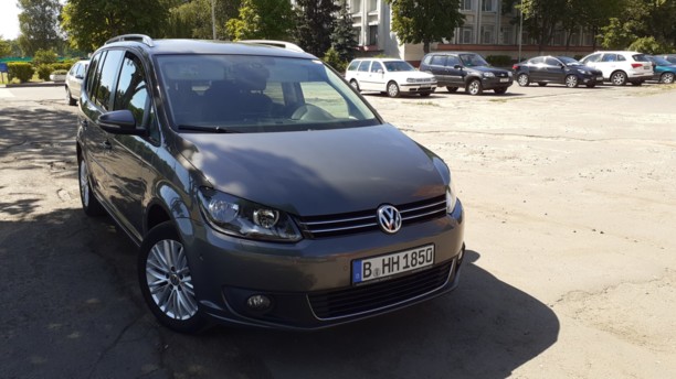 Volkswagen Touran II, 5 мест, 2014 г.