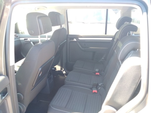 Volkswagen Touran II, 5 мест, 2014 г.