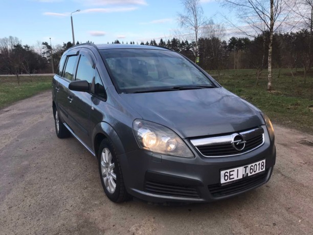 Opel Zafira B, 7 мест, 2006 г.