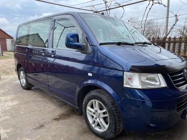 Volkswagen Multivan T5, 2005 г.