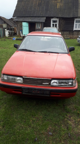Mazda 626 III, 1990 г.