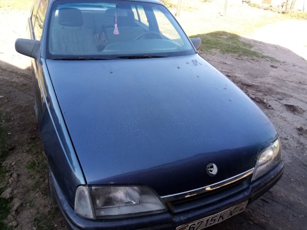 Opel Omega A, 1988 г.