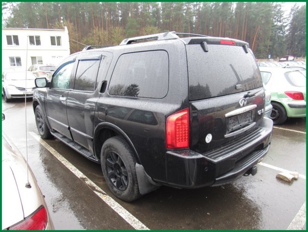 Infiniti QX56 I, 7 мест, 2004 г.