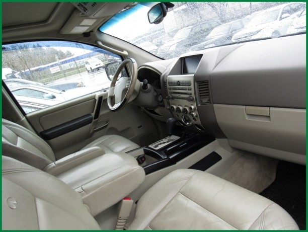 Infiniti QX56 I, 7 мест, 2004 г.