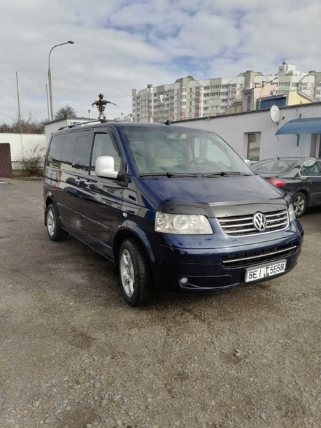 Volkswagen Multivan T5, 2005 г.