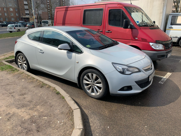 Opel Astra J · Рестайлинг, 2012 г.