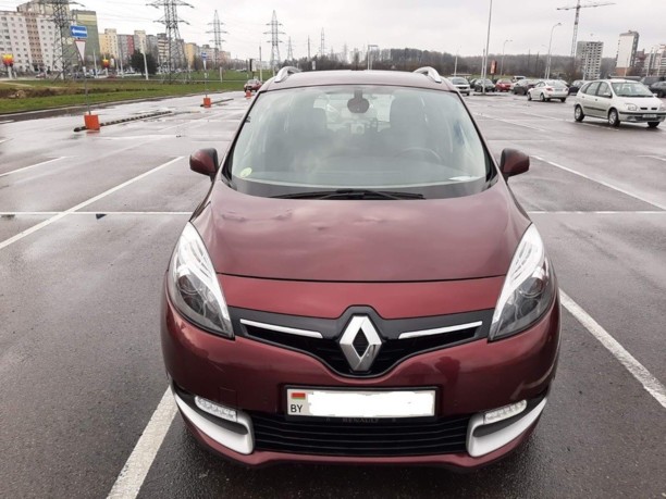 Renault Grand Scenic III · 2-й рестайлинг, 5 мест, 2015 г.