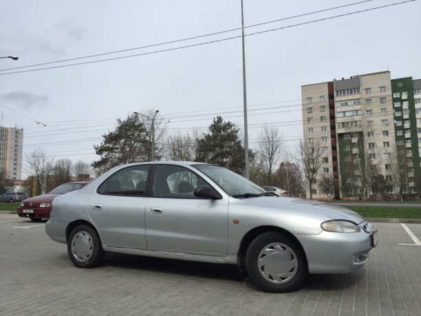 Hyundai Lantra J2, 1997 г.