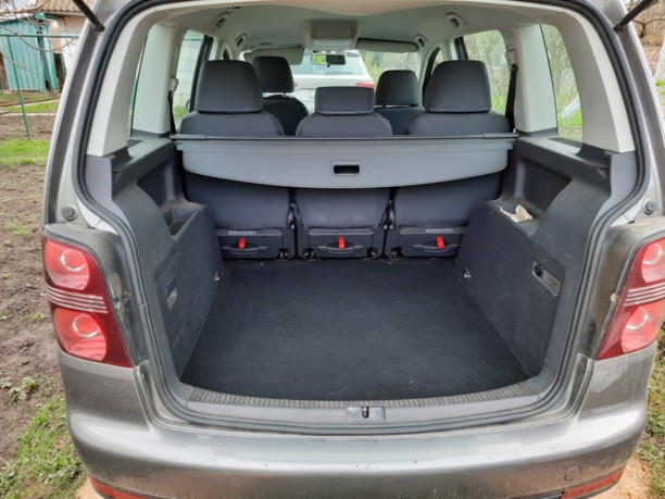 Volkswagen Touran I · Рестайлинг, 5 мест, 2009 г.