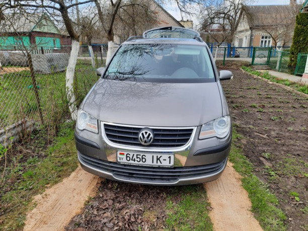 Volkswagen Touran I · Рестайлинг, 5 мест, 2009 г.