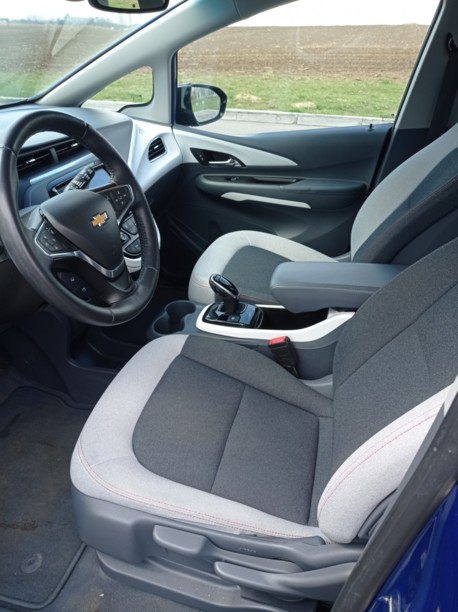 Chevrolet Bolt, 2017 г.