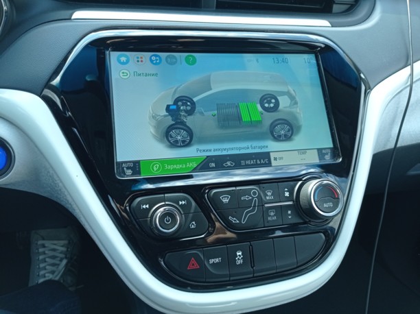 Chevrolet Bolt, 2017 г.