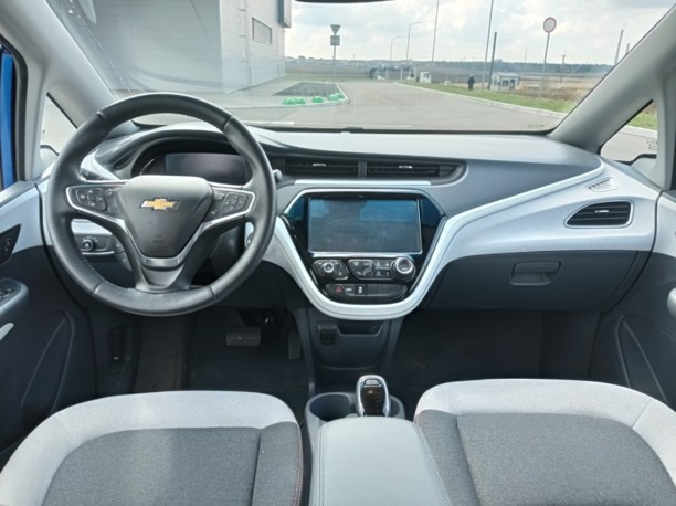 Chevrolet Bolt, 2017 г.