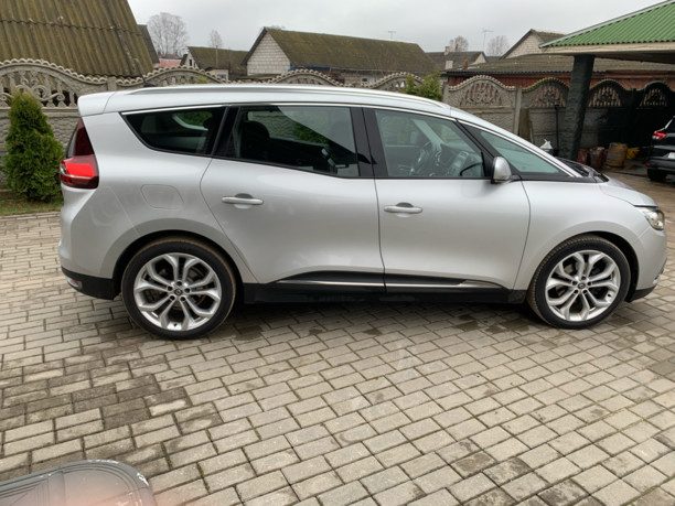 Renault Grand Scenic IV, 7 мест, 2017 г.