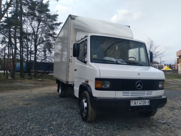 Mercedes Т2 407D - 814D 609, 1988 г.