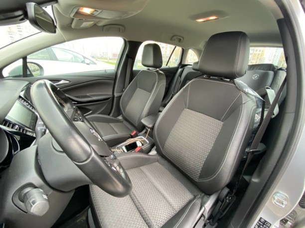 Opel Astra K, 2016 г.