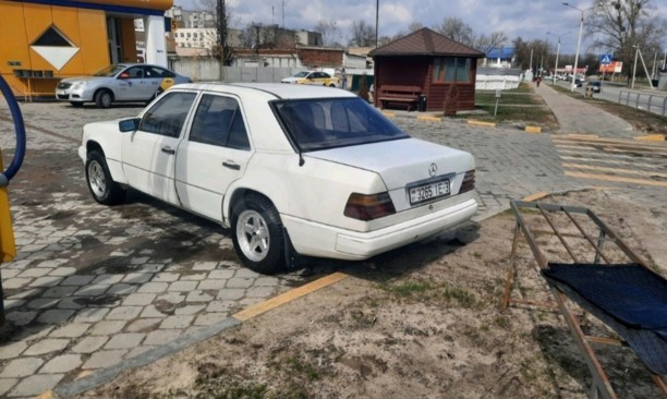 Mercedes-Benz E-Класс W124, S124, C124, A124, 1989 г.