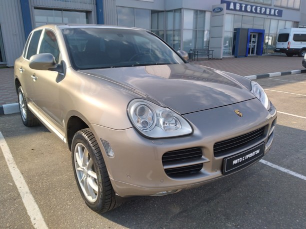 Porsche Cayenne 955, 2004 г.