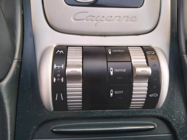 Porsche Cayenne 955, 2004 г.