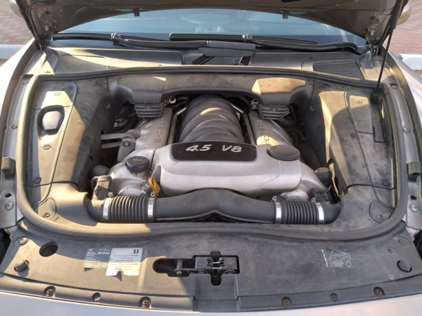 Porsche Cayenne 955, 2004 г.