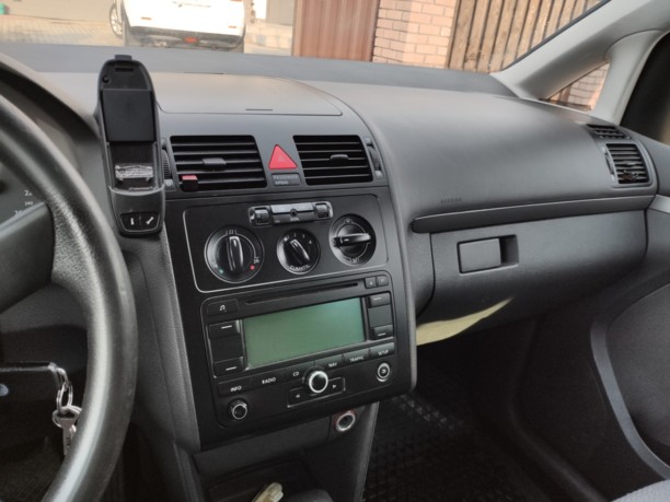 Volkswagen Touran I, 5 мест, 2006 г.