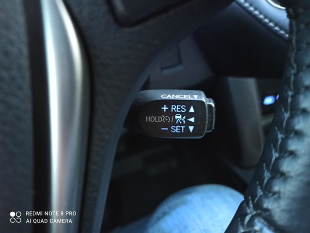 Toyota RAV4 IV (XA40) · Рестайлинг, 5 мест, 2017 г.