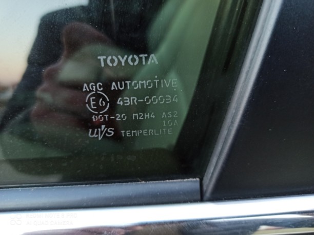 Toyota RAV4 IV (XA40) · Рестайлинг, 5 мест, 2017 г.