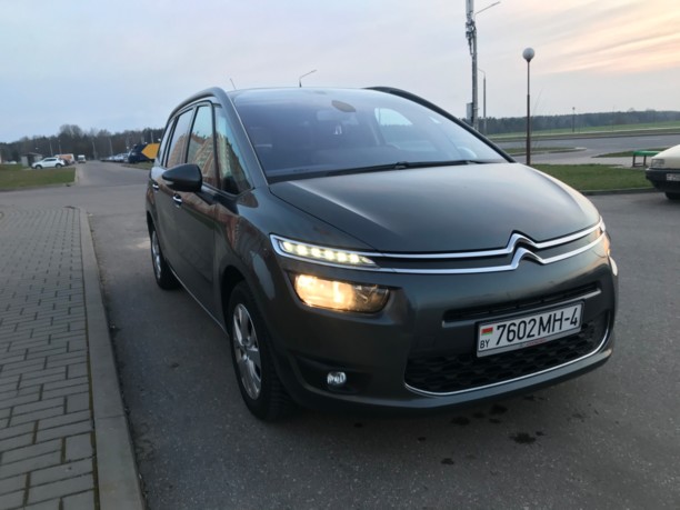 Citroen C4 Grand Picasso II, 7 мест, 2016 г.