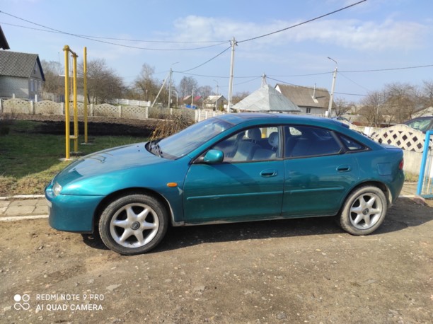 Mazda 323F, 1995 г.