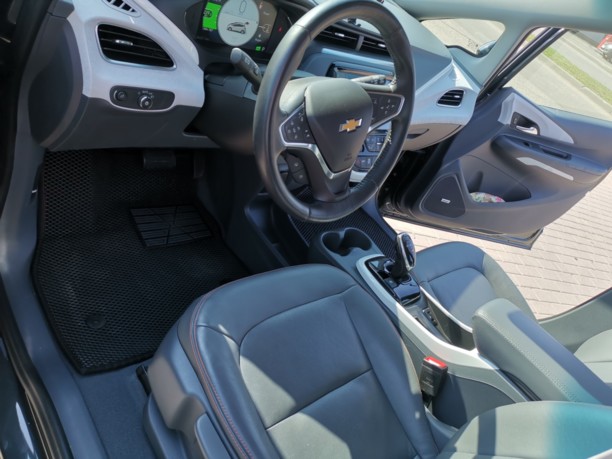 Chevrolet Bolt, 2017 г.