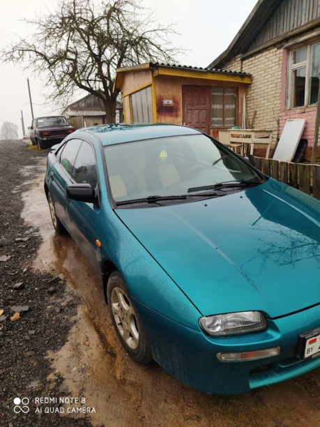 Mazda 323F, 1998 г.
