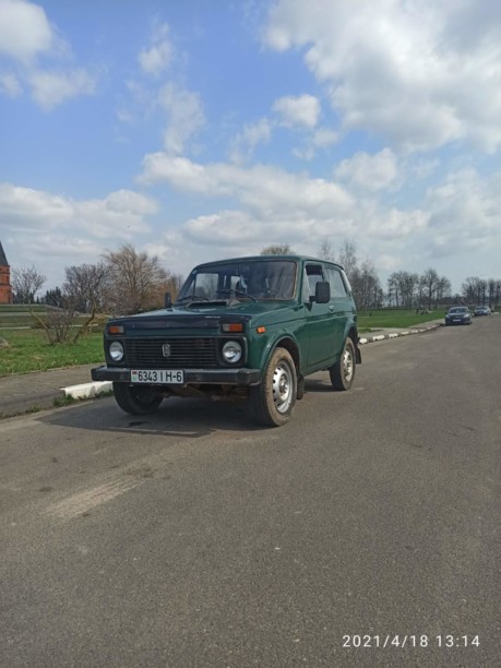 Lada (ВАЗ) 2121 Нива, 1998 г.