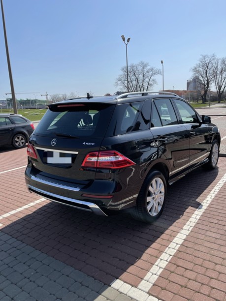 Mercedes-Benz M-Класс W166, 5 мест, 2014 г.